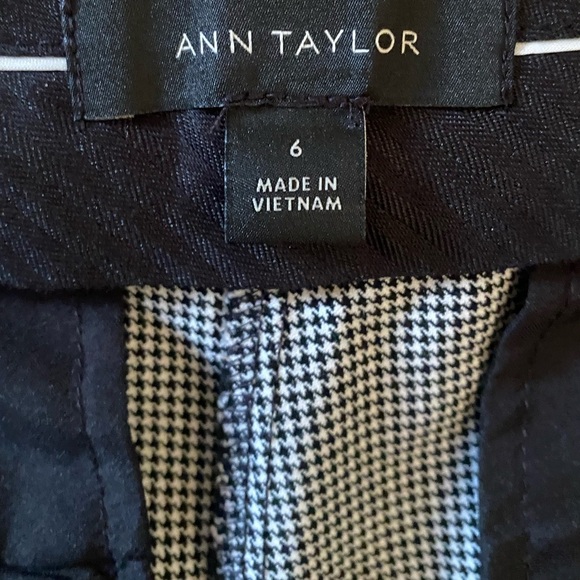 Ann Taylor The Eva Ankle Pant in Jacquard Dress Pants - Picture 5 of 8